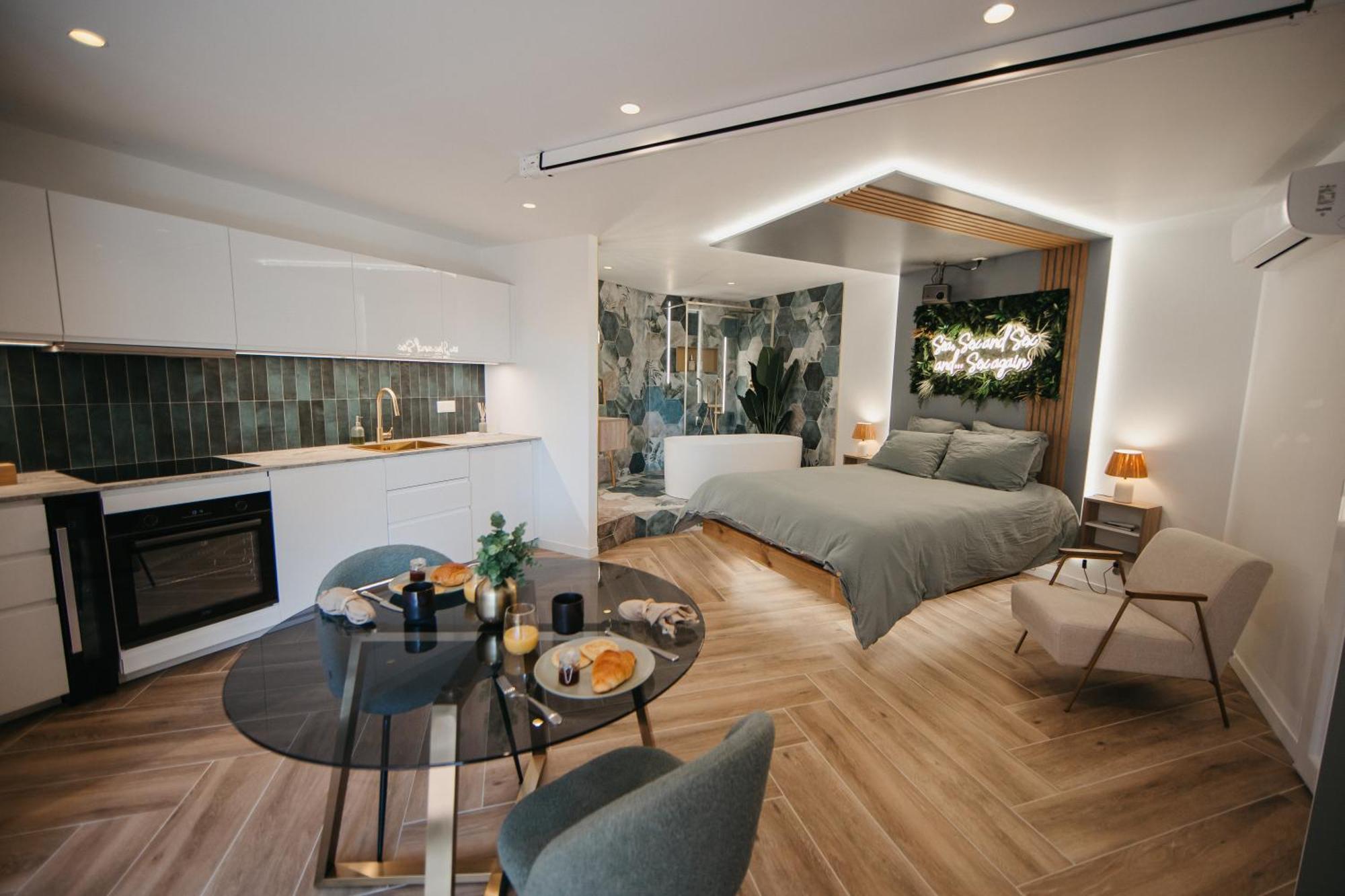 Love & Sunsets Suite 소세레팽 외부 사진